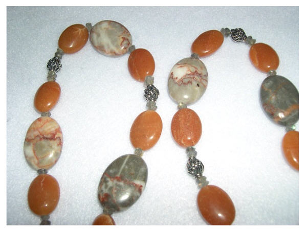 Red Spot Stone Necklace